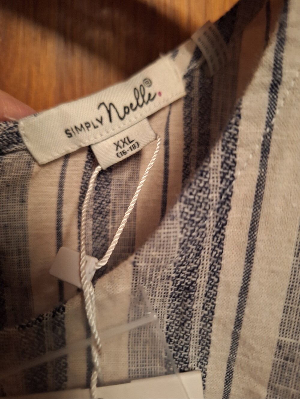 Simply Noelle Linen Blend Sleeveless Button Back Striped Tunic Top XXL NWT - Picture 4 of 5